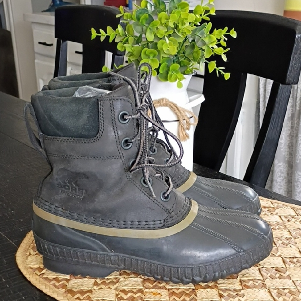 Sorel Men's Dark Gray and Olive Rain & Snow Boots
